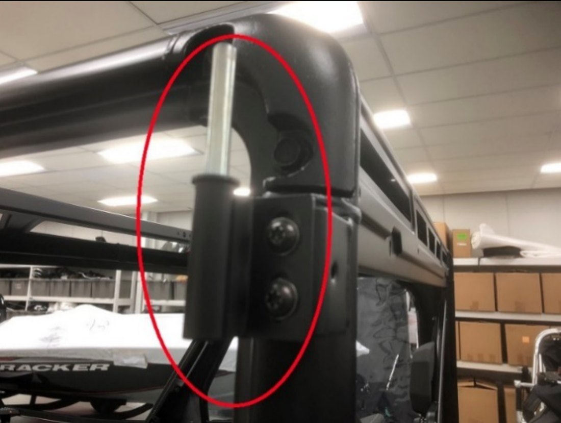 Upper vehicle hinge mounted to the Ranger cage with the pin facing up